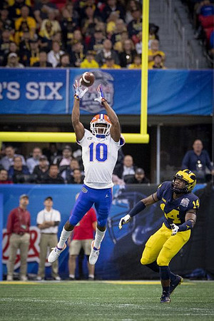 Josh Metellus (14)