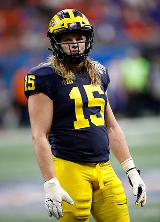 Chase Winovich (15)