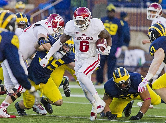 Joe Bolden (35) and Ryan Glasgow (96)