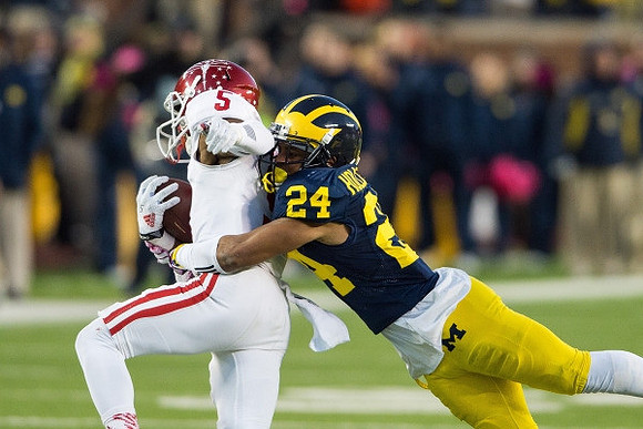 Delonte Hollowell (24)