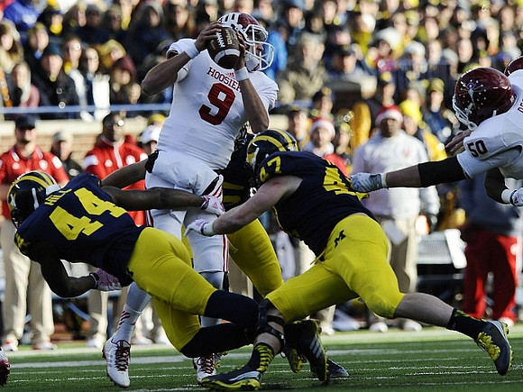 Delano Hill (44) and Jake Ryan (47)