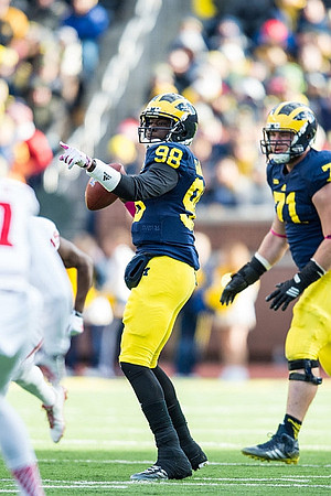 Devin Gardner (98) and Ben Braden (71)