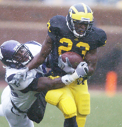 Carlos Brown (23)