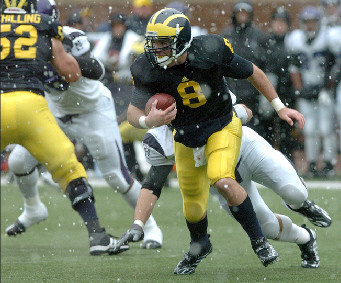 Stephen Schilling (52) and Nick Sheridan (8)