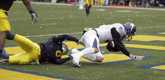 Donovan Warren (6)