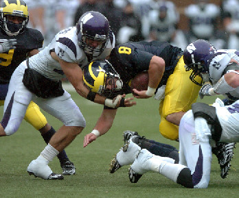 Nick Sheridan (8) and Martavious Odoms (9)