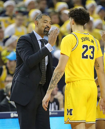 Juwan Howard and Brandon Johns Jr. (23)