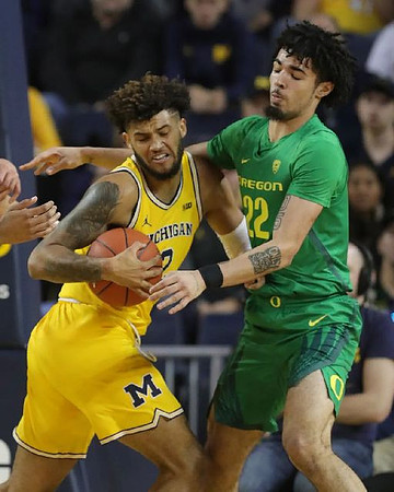 Isaiah Livers (2)