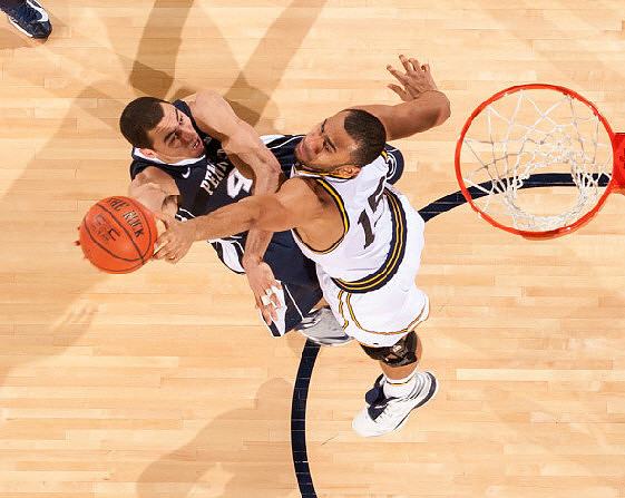 Jon Horford (15)