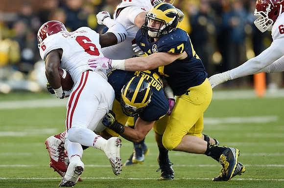 Joe Bolden (35) and Jake Ryan (47)