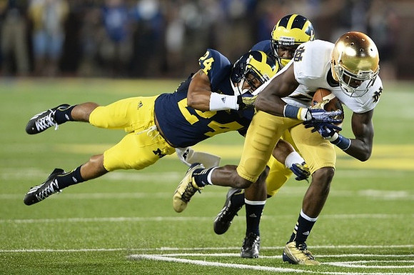 Delonte Hollowell (24)
