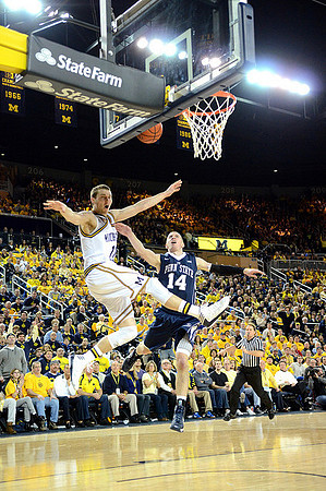 Nik Stauskas (11)