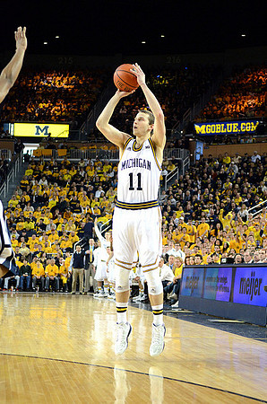 Nik Stauskas (11)