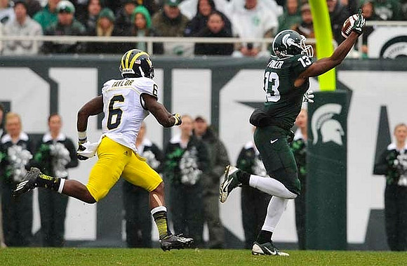 Raymon Taylor (6)