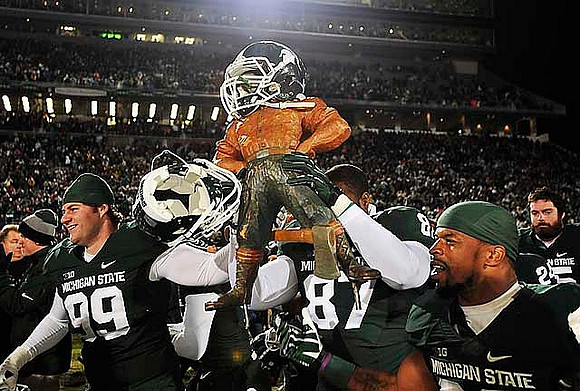 Paul Bunyan Trophy