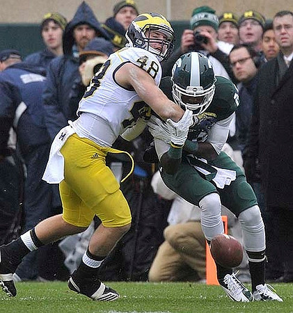 Desmond Morgan (48)