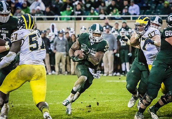 Frank Clark (57) and Brennen Beyer (97)