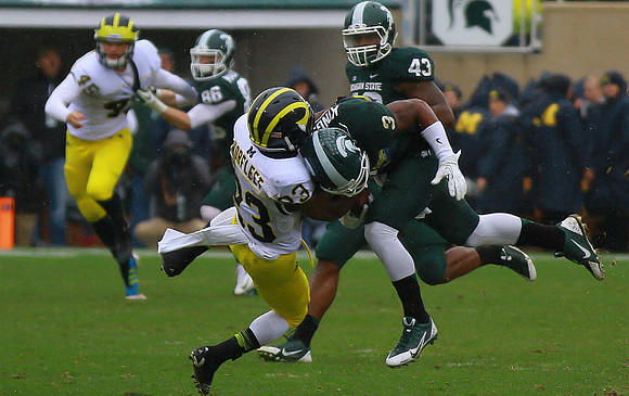 Matt Wile (45) and Dennis Norfleet (23)