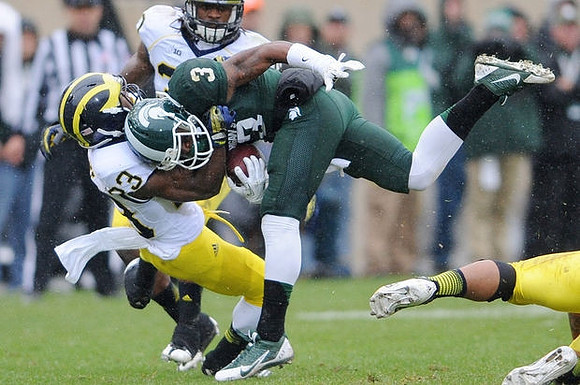 Dennis Norfleet (23) and Thomas Gordon (30)