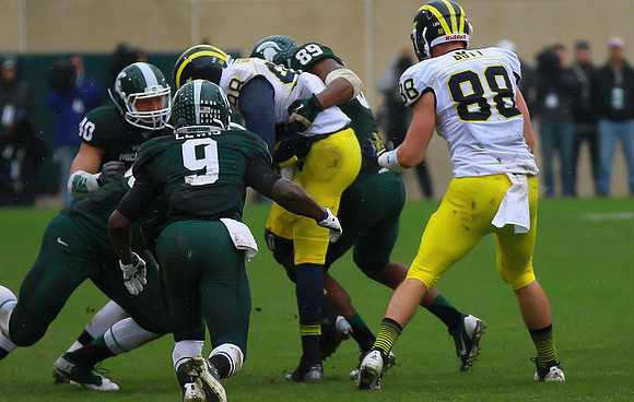 Devin Gardner (98) and Jake Butt (88)