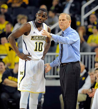 Tim Hardaway Jr. (10) and John Beilein