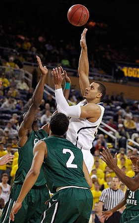 Jordan Morgan (52)