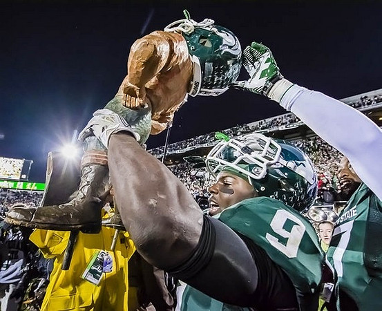Paul Bunyan Trophy