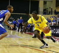 Manny Harris (3)