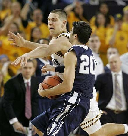 Mitch McGary (4)