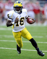 Denard Robinson (16)