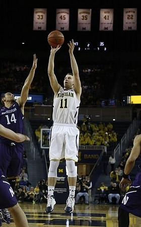 Nik Stauskas (11)