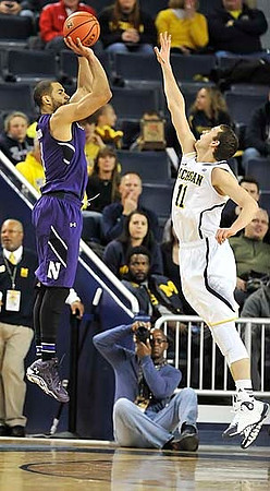 Nik Stauskas (11)