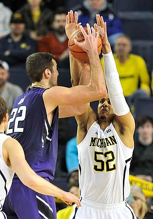 Jordan Morgan (52)