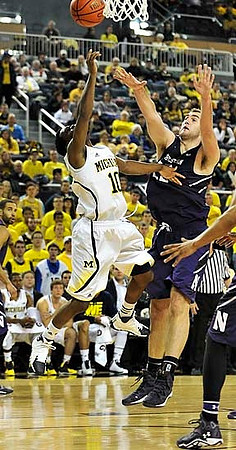 Derrick Walton Jr. (10)