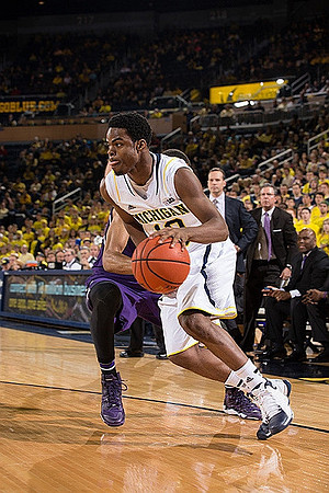 Derrick Walton Jr. (10)