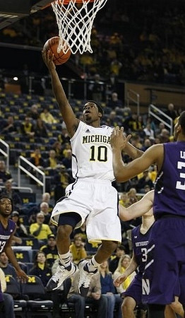 Derrick Walton Jr. (10)