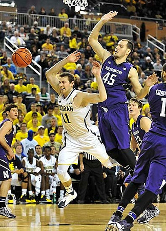 Nik Stauskas (11)