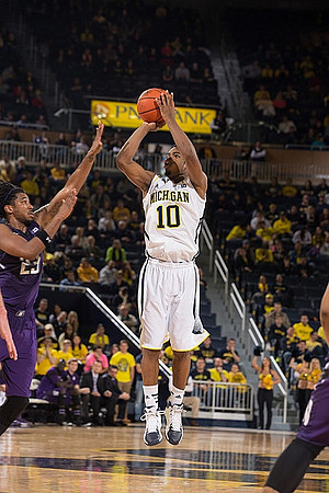 Derrick Walton Jr. (10)