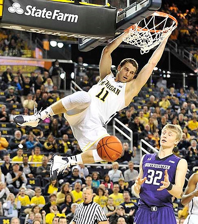 Nik Stauskas (11)