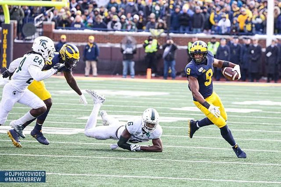 Nick Eubanks (82) and Donovan Peoples-Jones (9)