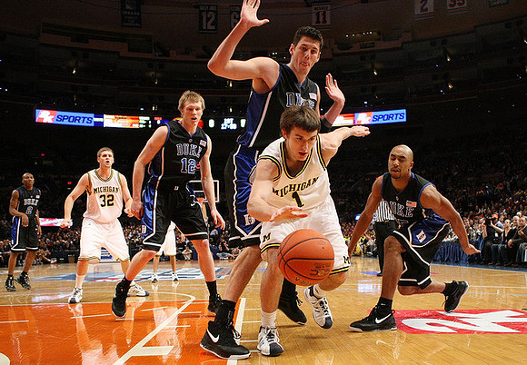 Stu Douglass (1) and Zack Gibson (32)
