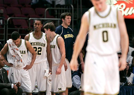 David Merritt (15), Jevohn Shepherd (22), Stu Douglass (1), Eric Puls (30), and Zack Novak (0)