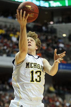 Matt Vogrich (13)
