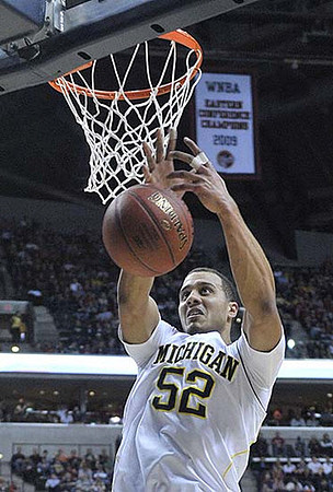 Jordan Morgan (52)