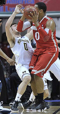 Zack Novak (0)