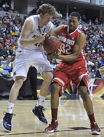 Evan Smotrycz (23)