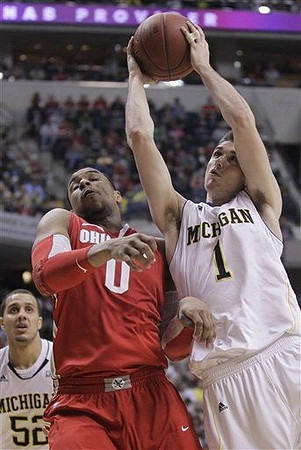 Jordan Morgan (52) and Stu Douglass (1)