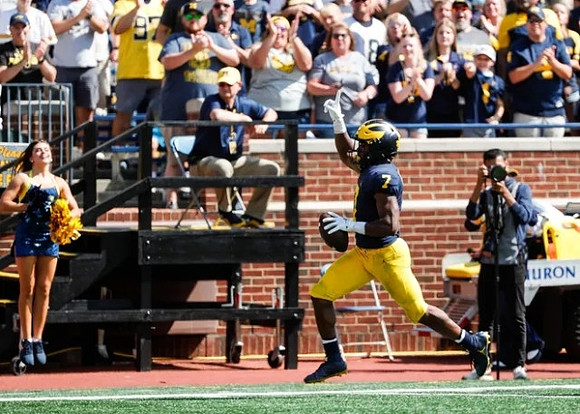 Donovan Edwards (7)