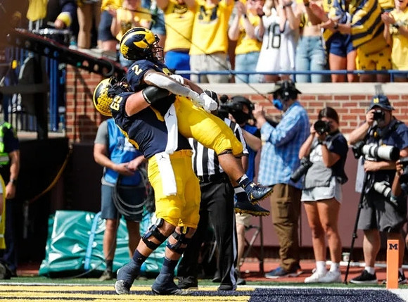 Andrew Vastardis (68), and Blake Corum (2)