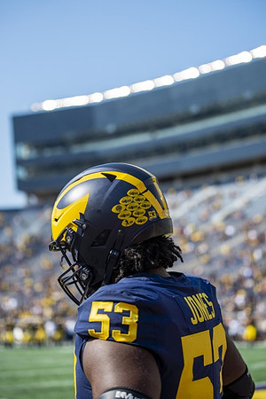 Trente Jones (53)
